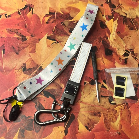 5for$10 NonBranded White Car Key Wristlet & Star Lanyard with ID holder Ford - Picture 4 of 4